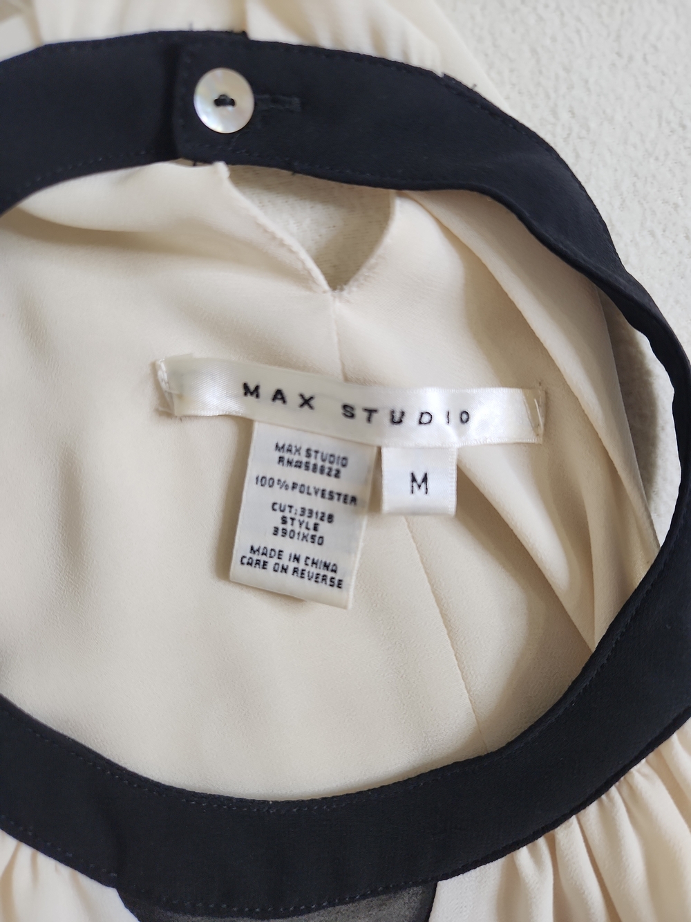 MAX STUDIO Pleated Maxi Dress M Cream Black Red Colorblock Halter Double Layer - Picture 3 of 6